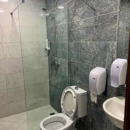 добруджа Hotel Shumen
