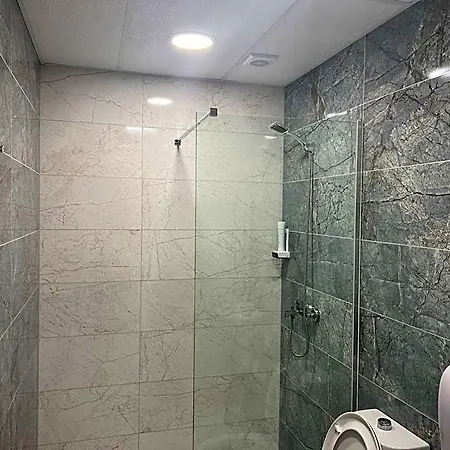 добруджа Hotel *