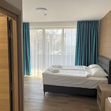 Hotel добруджа *